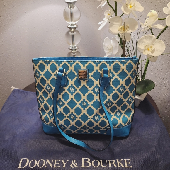 Dooney & Bourke Turquoise and White Handbag - Picture 1 of 4